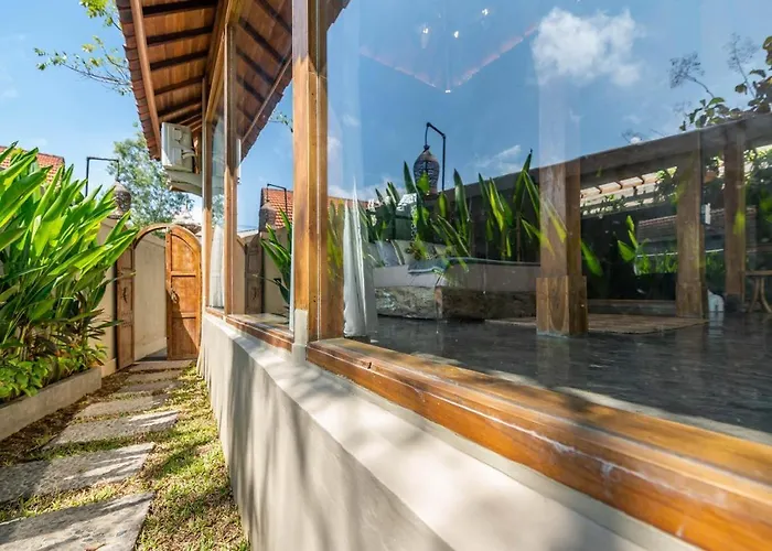 Villa Capung Padang Padang Uluwatu (Bali)