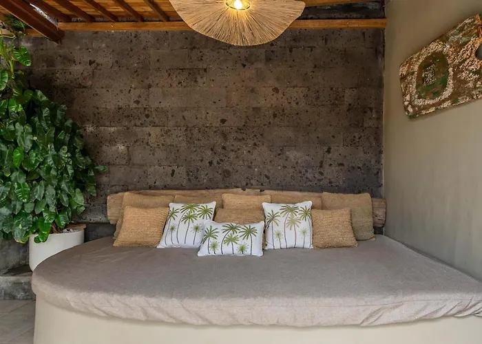 Villa Capung Padang Padang Uluwatu (Bali)