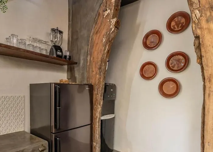 Capung Padang Padang Villa Uluwatu (Bali)